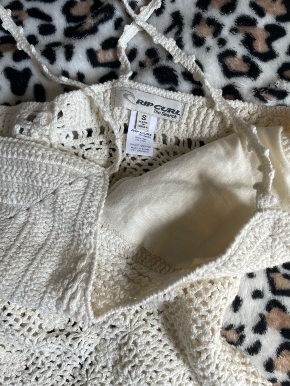 ♡ Cream Crochet Knit Cami Top - Picture 2 of 2